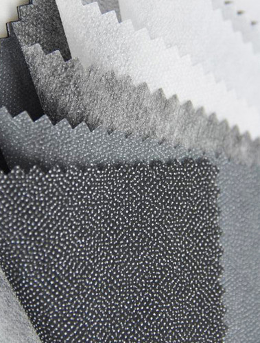 Matériaux utilisés pour fabriquer une chemise textile